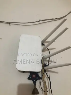 Tenda Router for sale, used