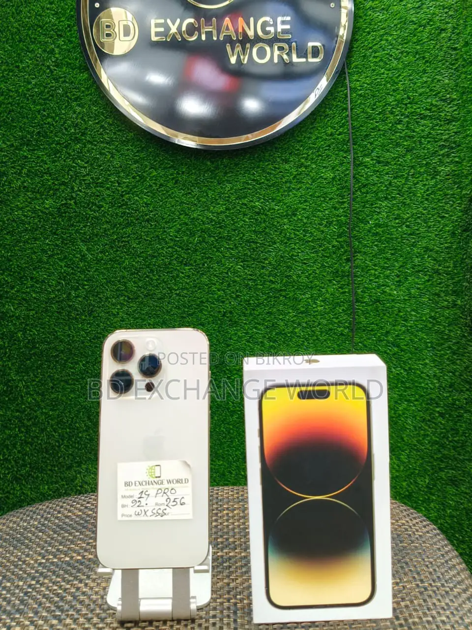 Apple iPhone 14 Pro (Used)