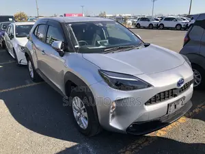 Toyota Yaris Cross G Silver 360 Camera 2021