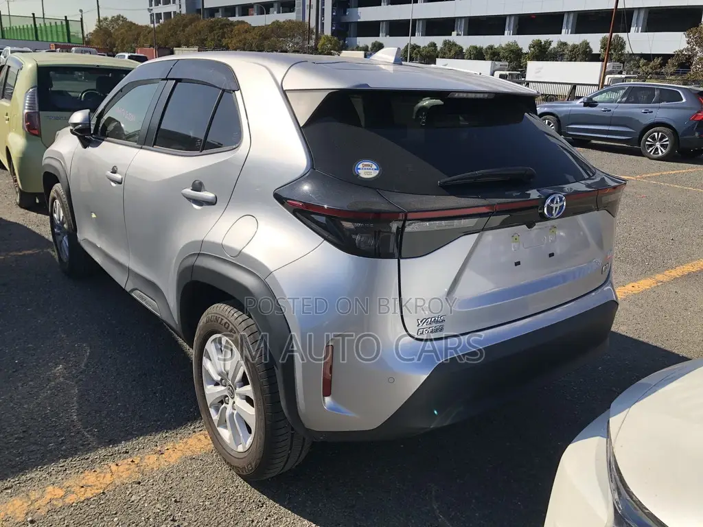 Toyota Yaris Cross G Silver 360 Camera 2021