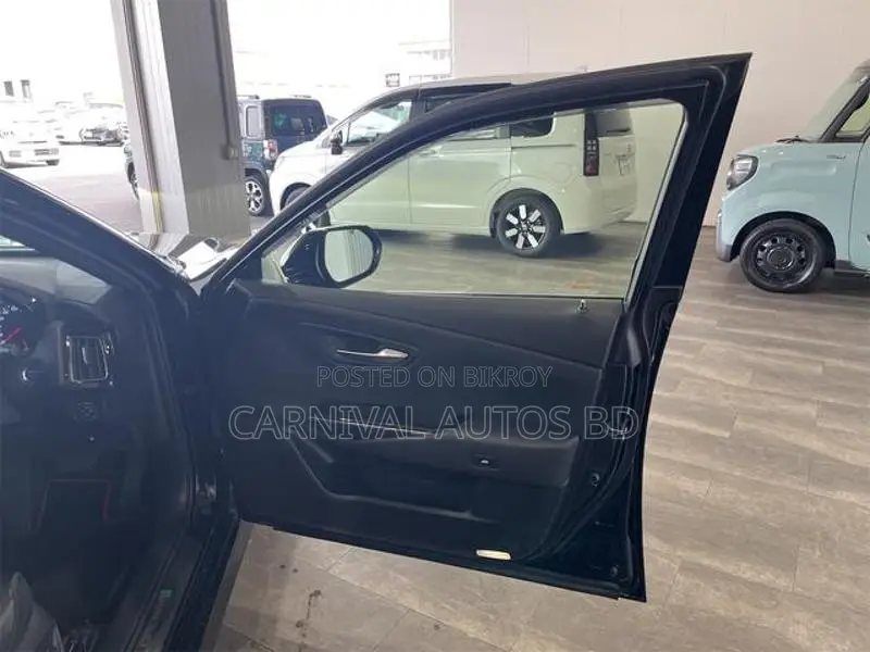 Toyota Crown HYBRID S SPORT 2021 Black