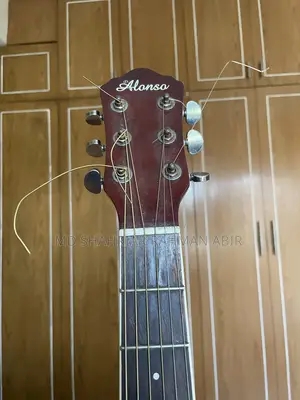 Alonsa Acoustic Guitar