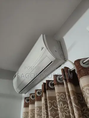 2 Ton Inverter AC in Fresh Condition