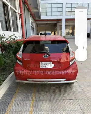 Toyota Aqua hybrid 2014