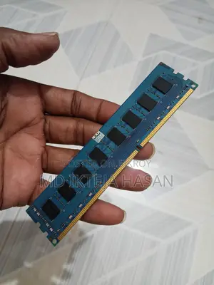 4GB DDR3 Desktop RAM (1600MHz) SK Hynix – Good Condition