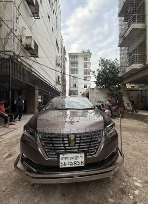 Toyota Premio 2019