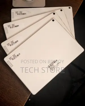 লেনোভো ট্যাব ৪ ৮ ৩২ জিবি সাদা