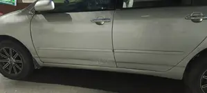 Toyota Corolla ` 2002