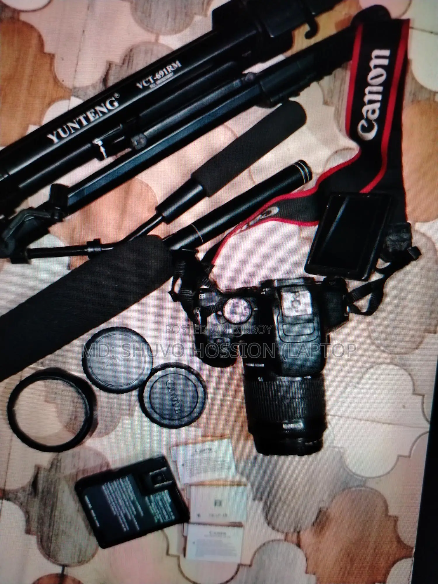 Canon 700d with 55mm kit lens. Used Fresh Condition.