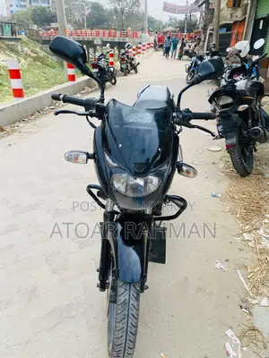 বাজাজ পালসার ১৫০ . ২০১৬