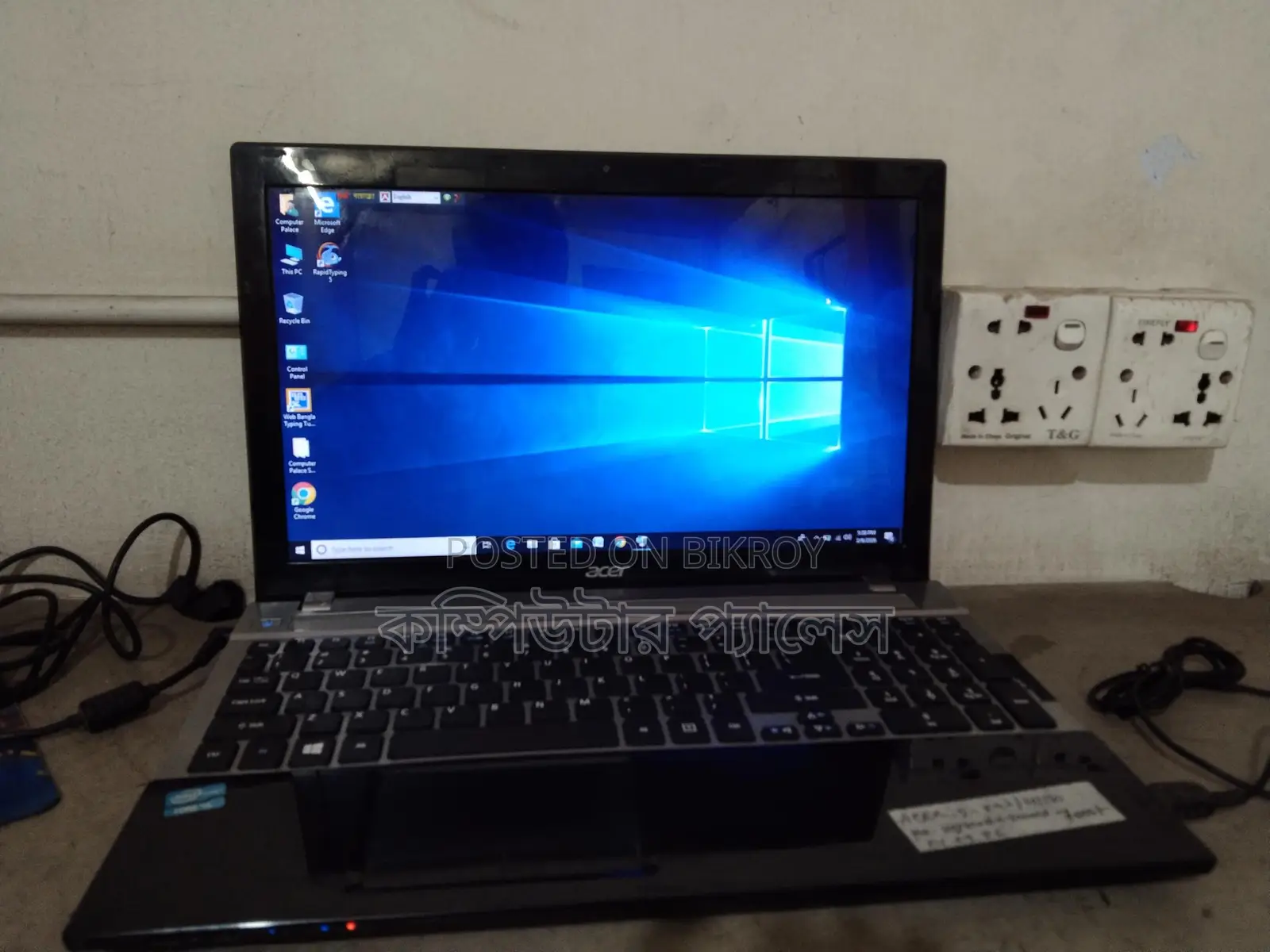 Acer Laptop Core i5 2nd Gen RAM 4GB SSD 120GB Running