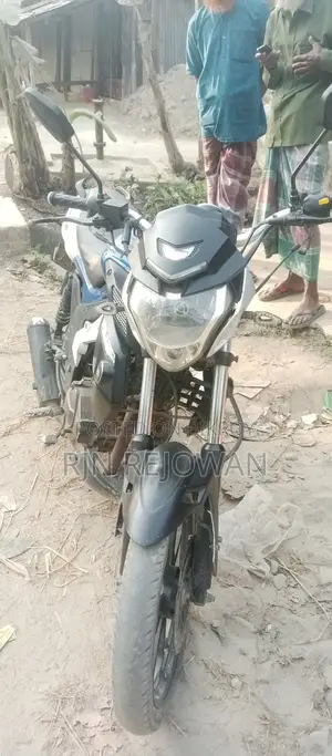 Runner UM Xtreet . 2021