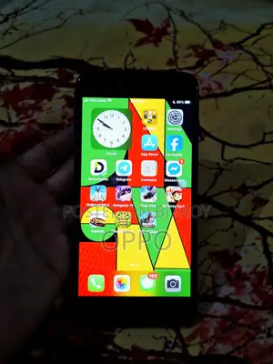 Apple iPhone 8 Plus (Used)