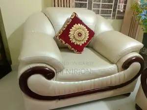 Elegant Artificial Leather Sofa For Sale – Excellent Condition