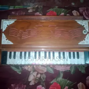 হারমোনিয়াম বিক্রির জন্য