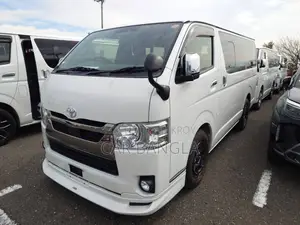 Toyota Hiace SUPER GL DARK PRIME 2022