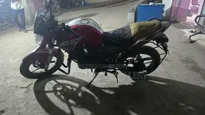 Yamaha FZ সুপার ফ্রেশ 2014