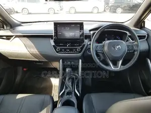 Toyota Corolla Cross Z LEATHER. 4.5 2023