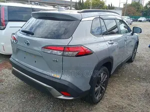Toyota Corolla Cross Z Grey Hardtop 2021