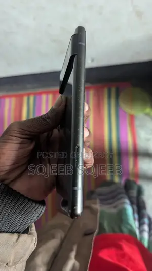 Google Pixel 6 . (Used)
