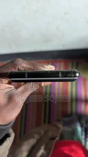 Google Pixel 6 . (Used)