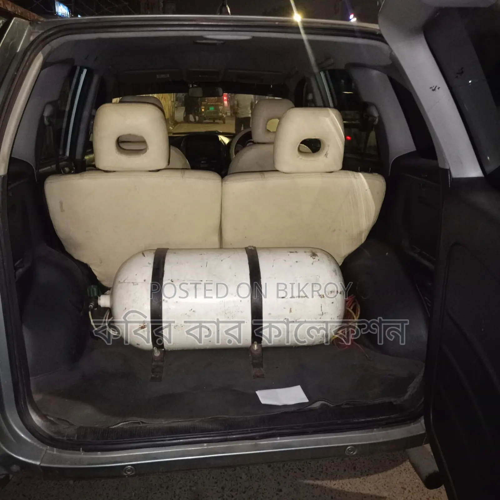 Toyota RAV4 silver 2003