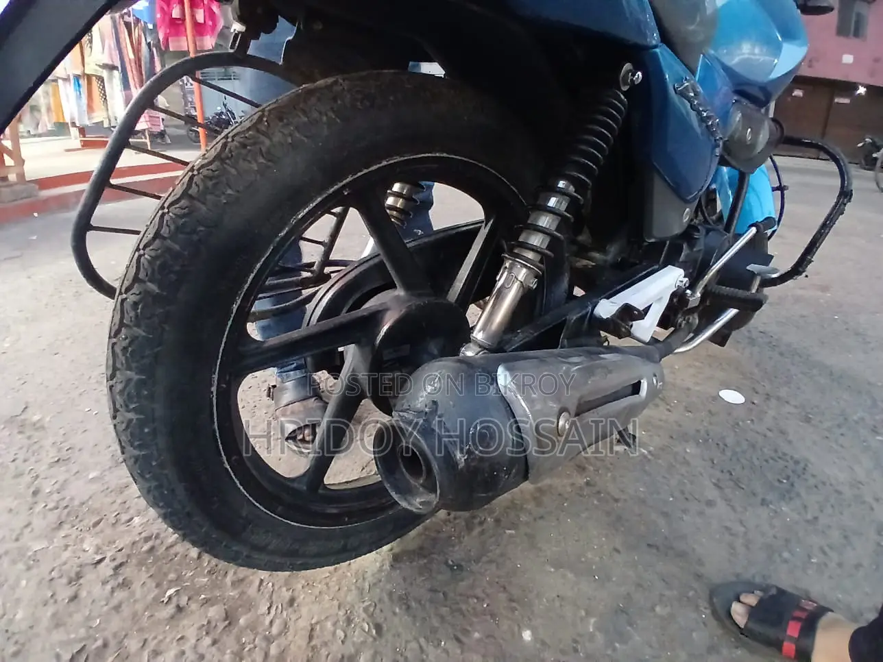 Runner Bullet 100 . 2020