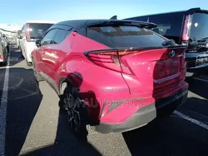 Toyota C-HR G Red 2 Tone 2021