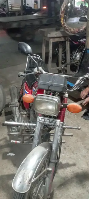 Honda CG125 . 2000
