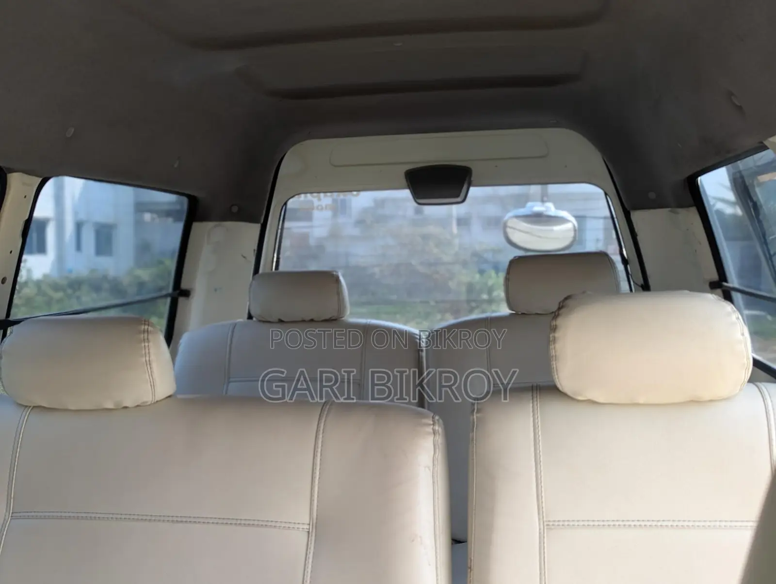 Toyota Noah 2905 2005