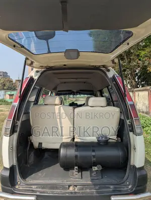 Toyota Noah 2905 2005