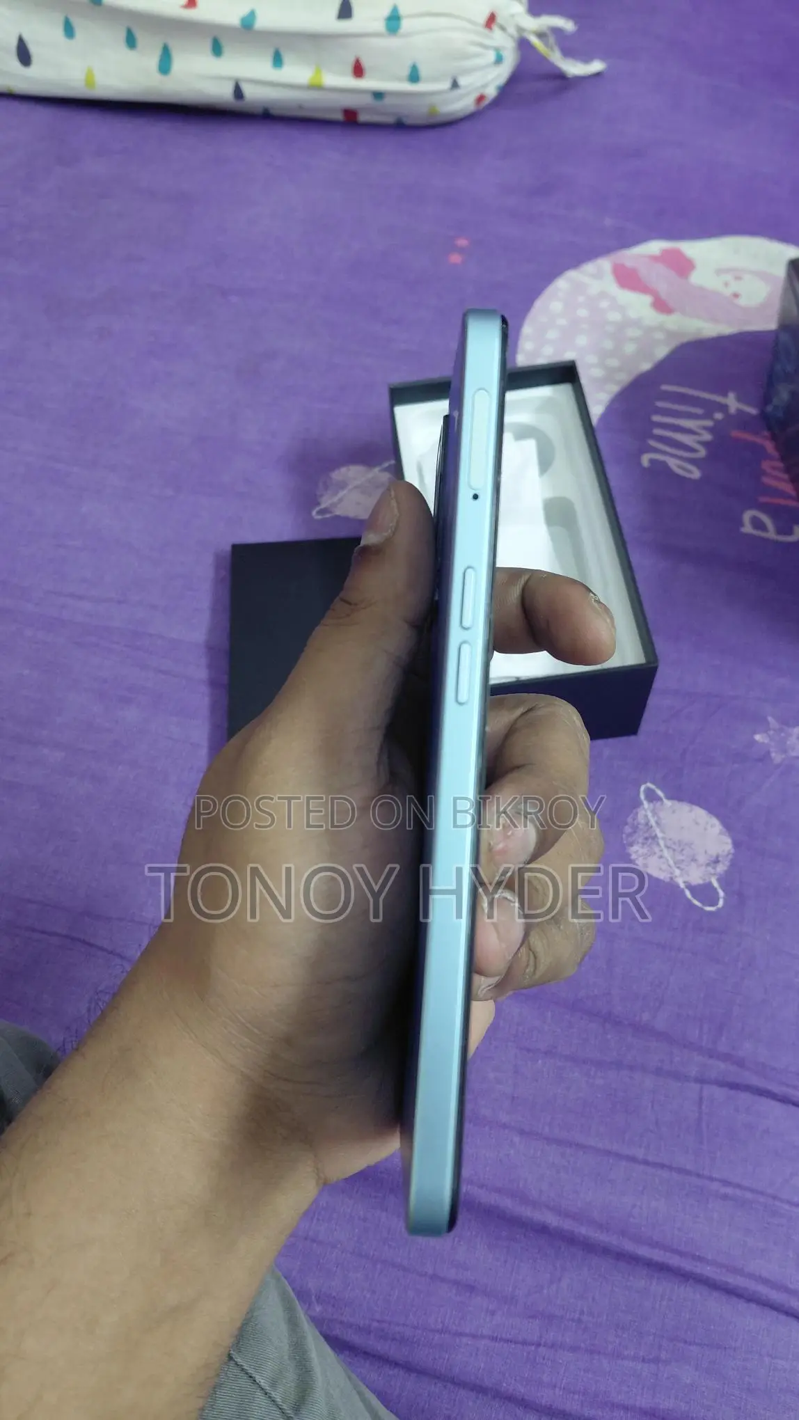 OnePlus Nord 20SE (Used)