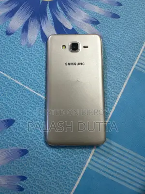 Samsung Galaxy J7 (Used)