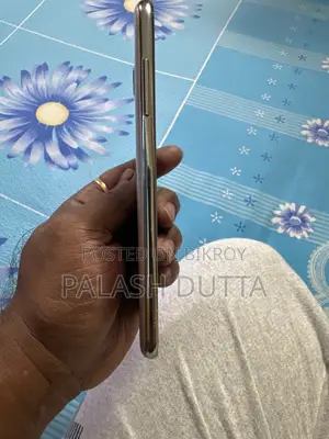 Samsung Galaxy J7 (Used)