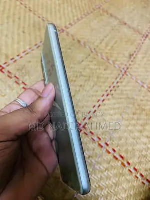 Samsung Galaxy S21 FE 5G (Used)