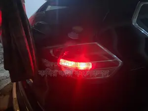 নিসান এক্স-ট্রেইল নন হাইব্রিড ২০১৪