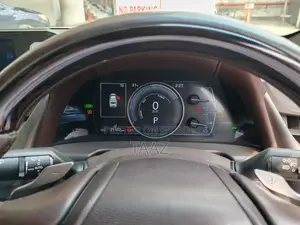 Lexus ES 300h 2019