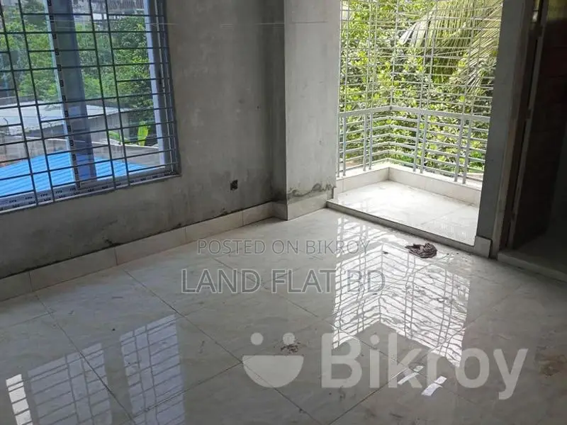দক্ষিণ মুখি @ বসিলা টাওয়ার রোডে @1500 বর্গফুট পার্কিং সহ রেডি ফ্ল্যাট