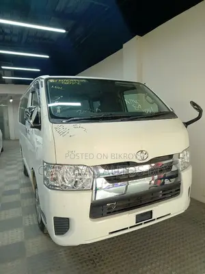 Toyota Hiace GL SHOWROOM READY 2020