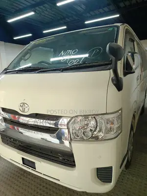 Toyota Hiace GL SHOWROOM READY 2020