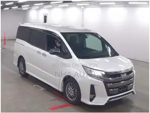 Toyota Noah WXB NON HYBRID 2021