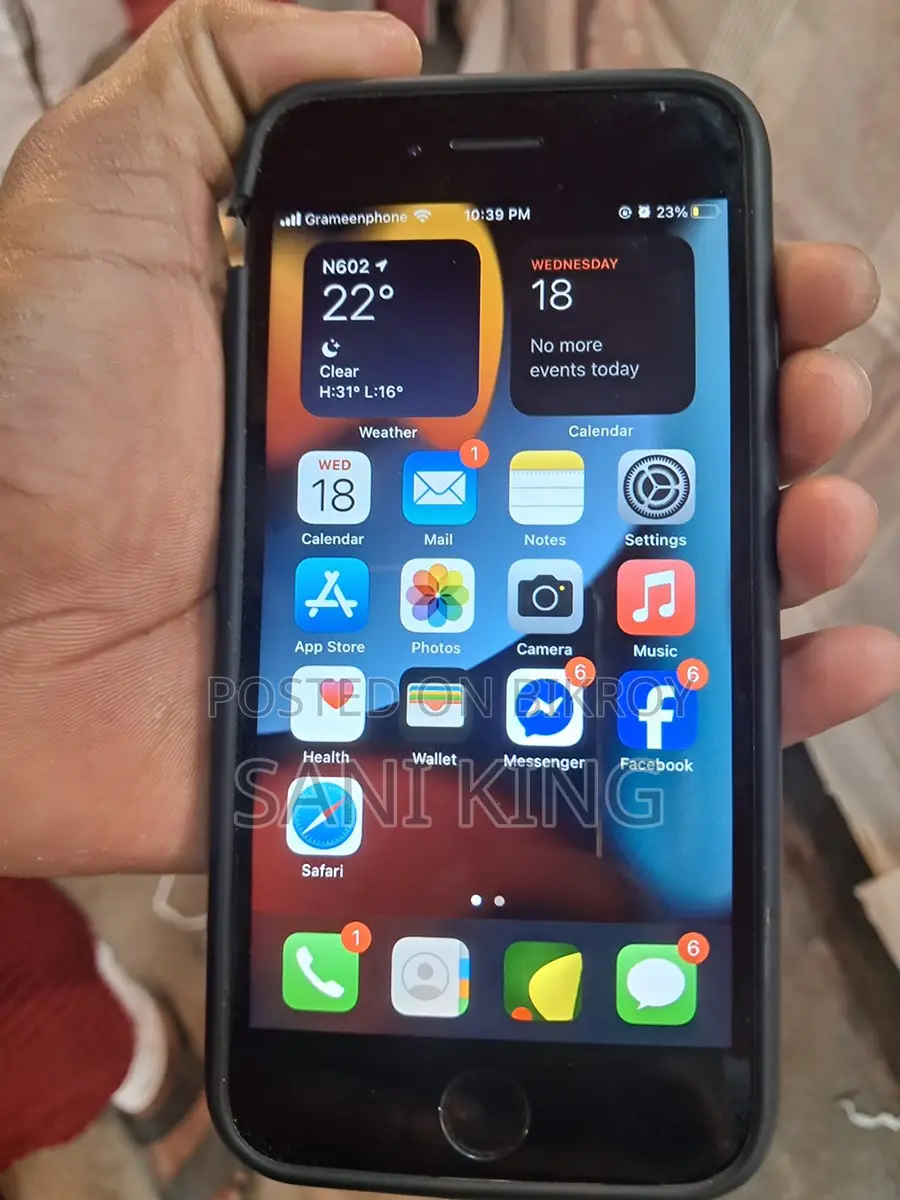 Apple iPhone 7 . (Used)