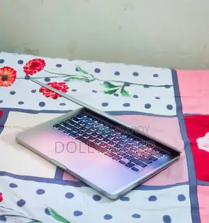 MacBook Pro i5 (১৩-ইঞ্চি, রেটিনা)