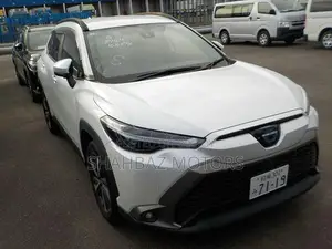 Toyota Corolla Cross 1.8 Hybrid AWD 2021 Pearl