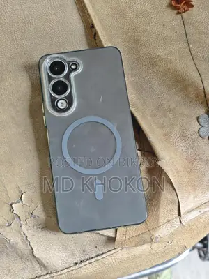 Vivo Y04 . (Used)