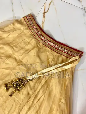 Lehenga Skirt And Orna
