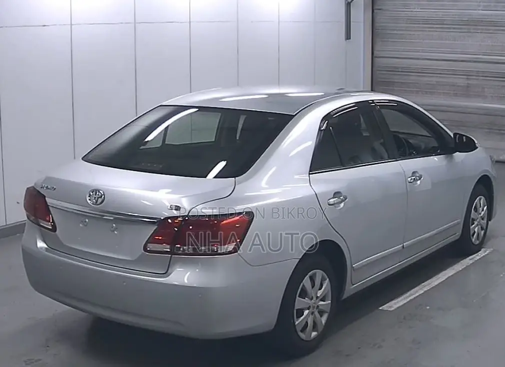 Toyota Premio FL 2020