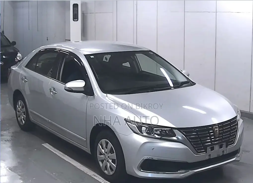 Toyota Premio FL 2020