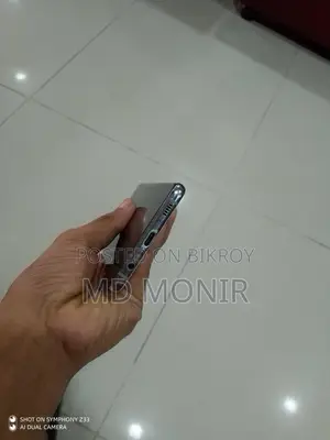 Samsung Galaxy S10 Plus . (Used)
