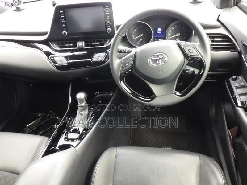 Toyota C-HR G Mode Nero Hy Pearl 2021